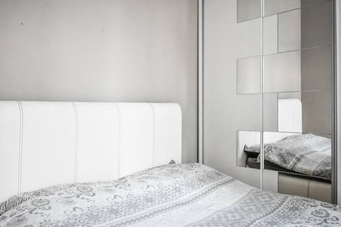 Апартаменты 2Bdr Luxury On Prime Location София Экстерьер фото